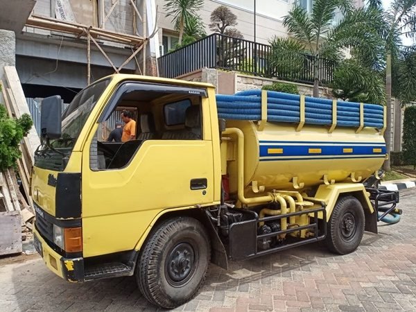 Sedot Tinja Mustika Karya