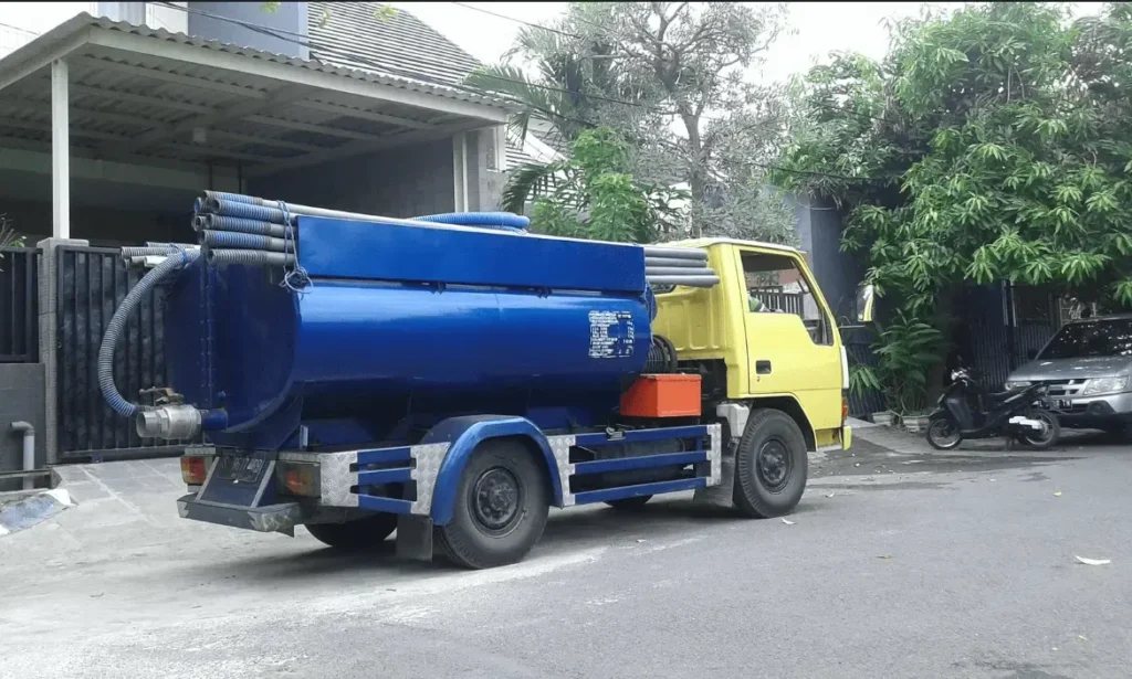 sedot wc terdekat di makasar jakarta timur